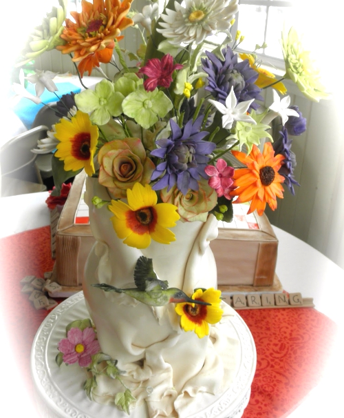 Sweet T's Cake Design. Sculpted Flower Vase Cake w.