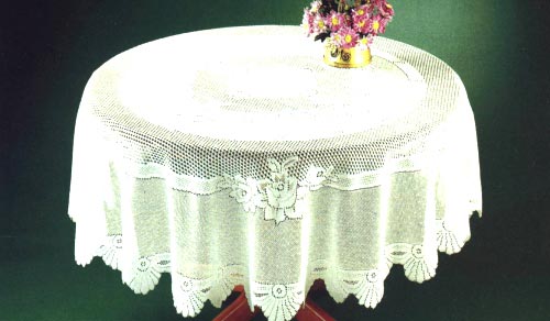 Round tablecloths.