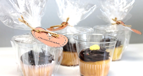 Cute Way to Package Cupcakes for Bake Sales Video Nikki Lynn Design.