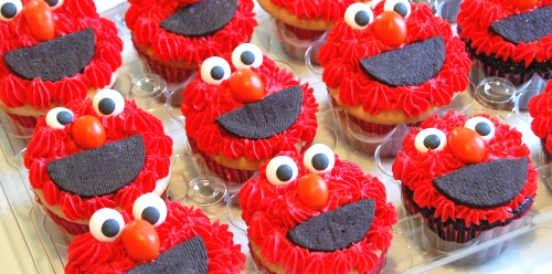 Sesame Street Cake and Cupcakes.