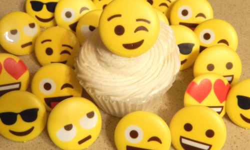 24 Emoticons Emoji Cupcake Cake Topper Rings Birthday Party.