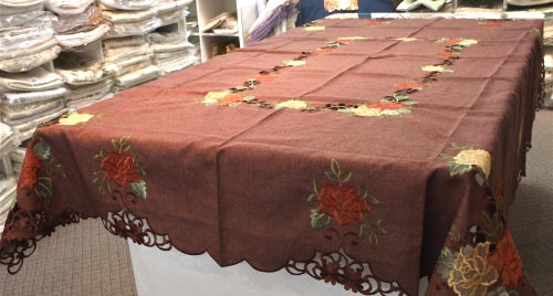 Sweet Southern Days. Fall and Christmas Tablecloths and More.