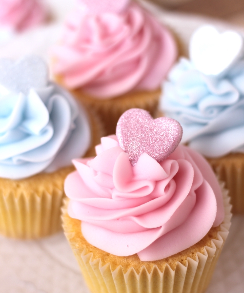 Glitter Heart Cupcakes.