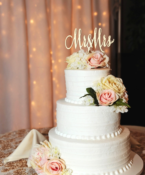 Mr and Mrs Cake Topper. Wedding Cake Topper.