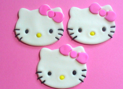 12 O KITTY Face Edible Fondant Cupcake Toppers.