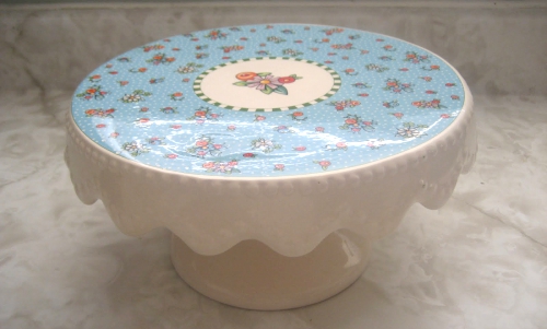 Lana Lulu Creations. Mary Engelbreit Cake Stand.