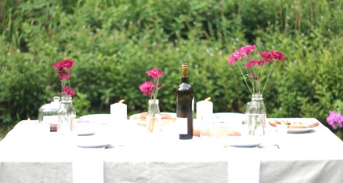 Entertaining Outdoor Tablecloths.