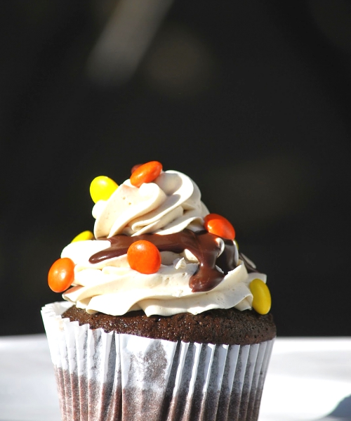 My story in recipes. Reeses Pieces Cupcakes.