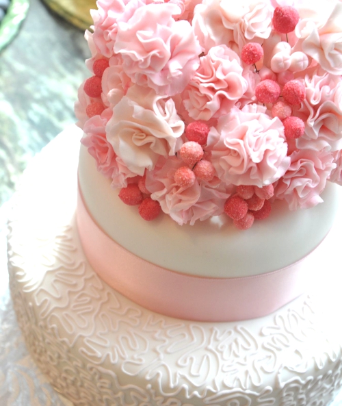 Cake with gumpaste flowers.