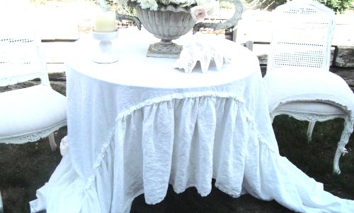 Full Bloom Cottage. Belgian Linen Ruffle Tablecloth.