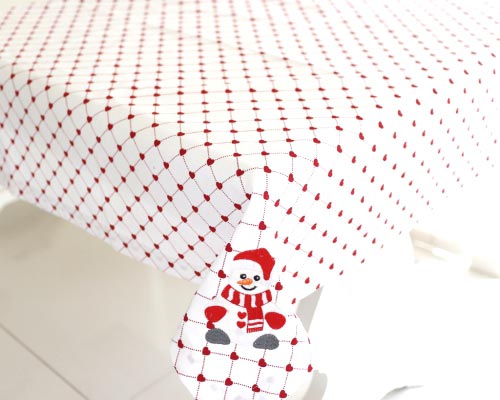 Tablecloth Snowman.