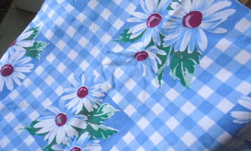 Wilendur Shasta Daisy Tablecloth Summer Blue by CherryPickins.