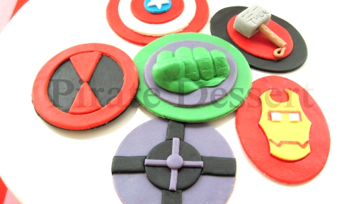 The AVENGERS Edible SUPERHERO Cupcake Toppers Super Hero.