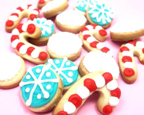 Super-cute decorated holiday cookies. Christmas cookies in.