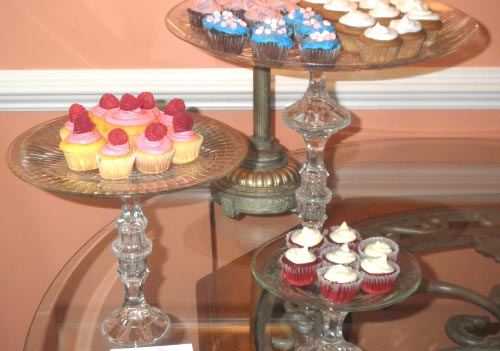 Glass Cupcake Stands.