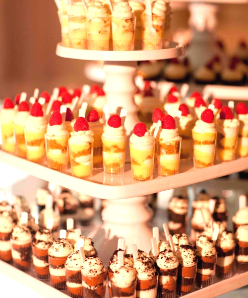 5 Delicious Dessert Towers to Display at Your Reception.