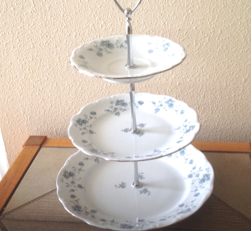 3 Tier Dessert Stand Cake Cupcake Haviland Blue Garland Plate.