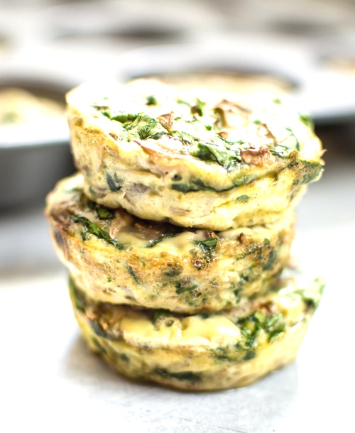 Healthy breakfast egg muffins with spinach.