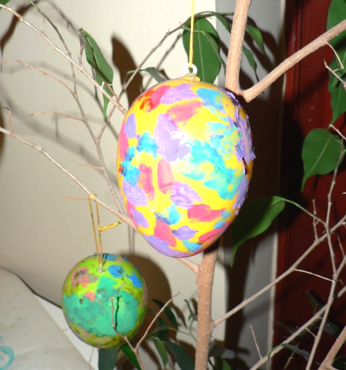 Painting Easter Eggs. Feature by Mama Pea Pod.