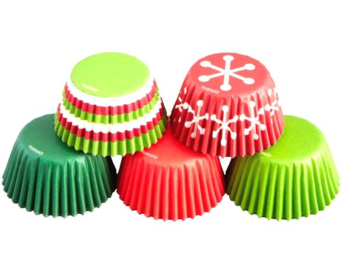 Holiday Red &. Green Mini Cupcake Liners. 150 Count by Wilton.