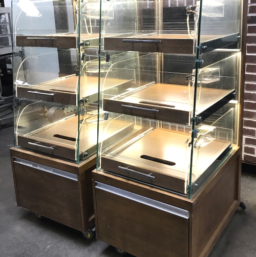 PAIR OF 3 DRAWER GL PULL OUT SELF SERVE LIGHTED BAKERY.