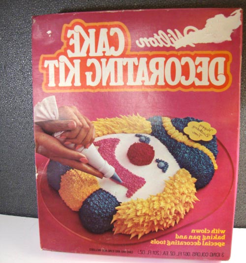 1975 Wilton Cake Decorating Kit Factory Sealed Clown.